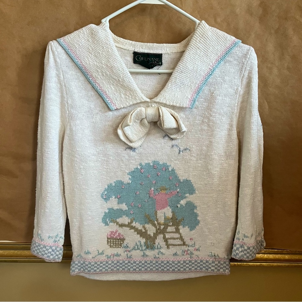 Cullinane matching sweater and skirt set with bows